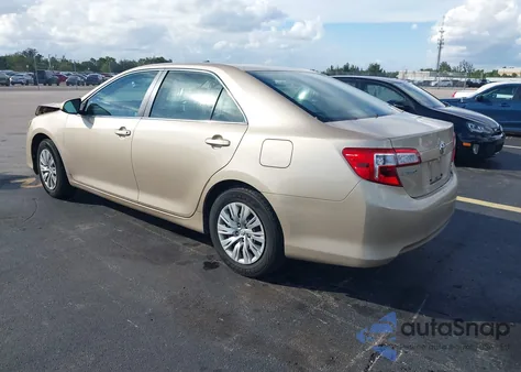 2012 Toyota Camry L z USA, uszkodzony, nr VIN 4T1BF1FK0CU597083